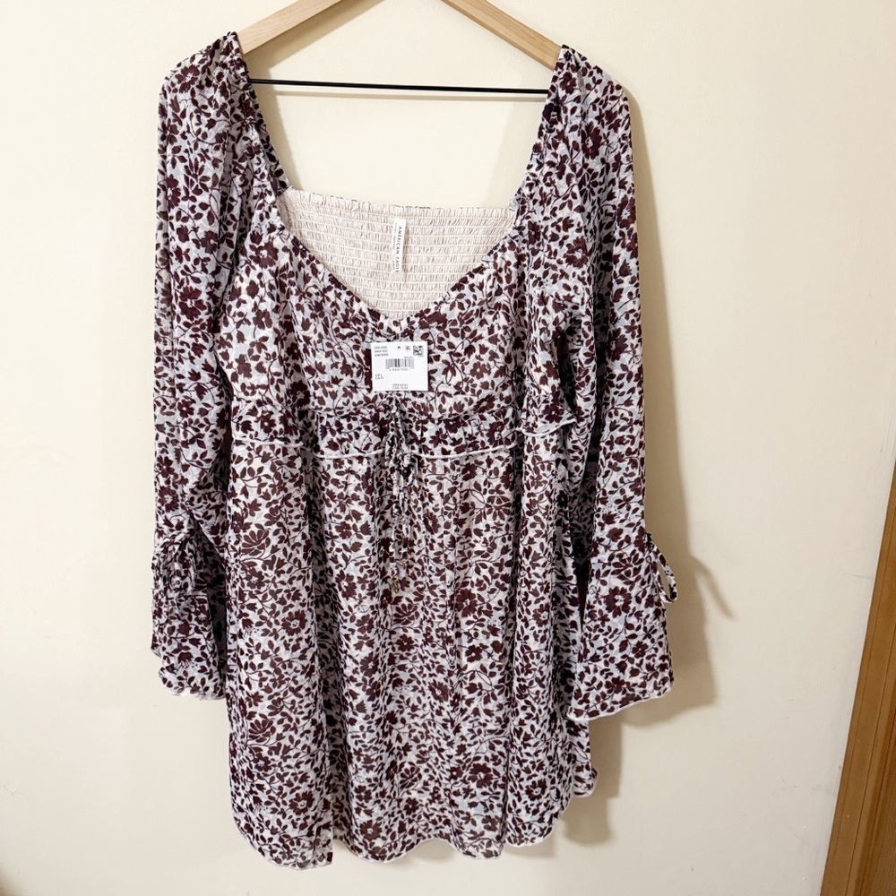 NWT American Eagle Womens Floral Smocked Long Sleeve Dress Size Large